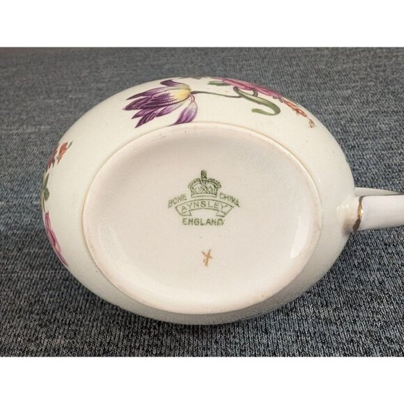 Aynsley Bone China Wilton Blue Creamer, Made in England - Picture 4 of 4